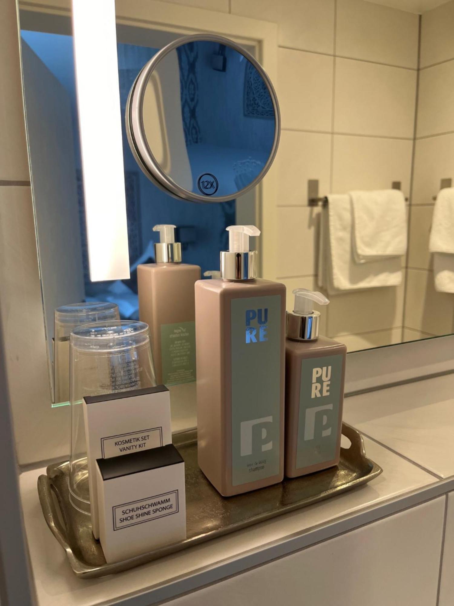 Haus Loewe Отель